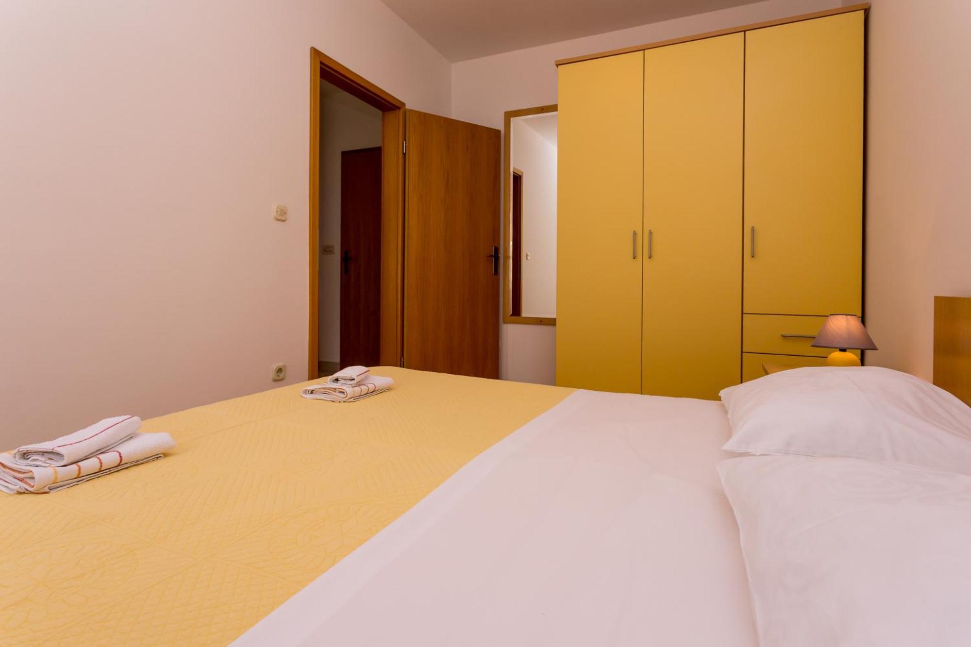 Apartments In Villa Top Trogir Room photo