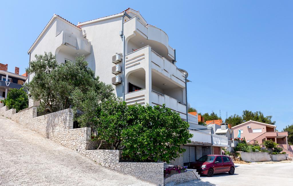 Apartments In Villa Top Trogir Exterior photo